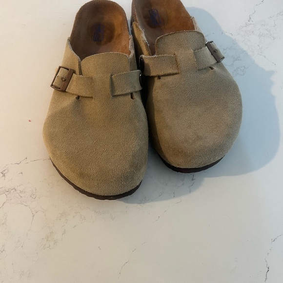 Birkenstock Boston Clogs in Taupe - Picture 4 of 11